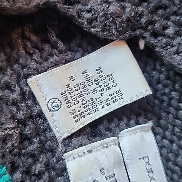 Portraits by Northern Isle Hand Knitted Holiday Cardigan Sweater - Picture 8 of 9